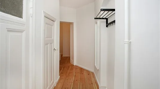 Rooms in Berlin Friedrichshain-Kreuzberg - photo 8