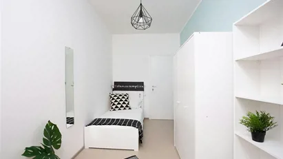 Room for rent in Rimini, Emilia-Romagna