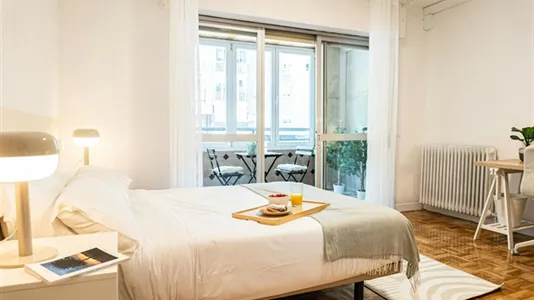 Rooms in Madrid Retiro - photo 2