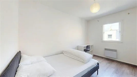 Rooms in Grenoble - photo 2