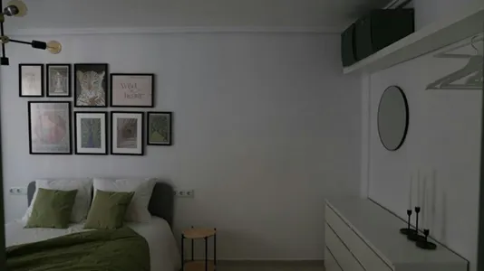Rooms in Valencia Camins al Grau - photo 3