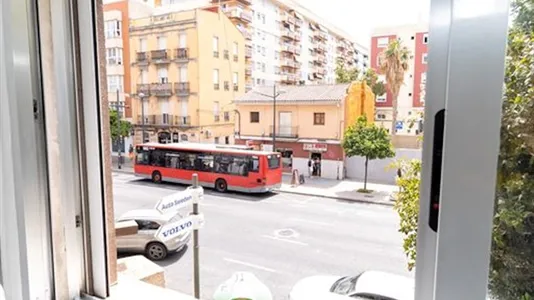 Rooms in Valencia Algirós - photo 5