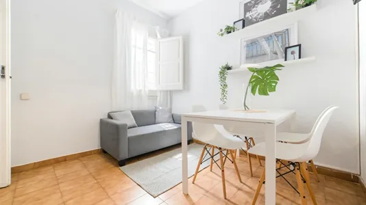 Rooms in Barcelona Eixample - photo 6