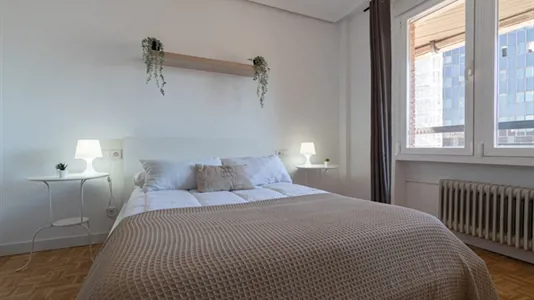 Rooms in Madrid Fuencarral-El Pardo - photo 2