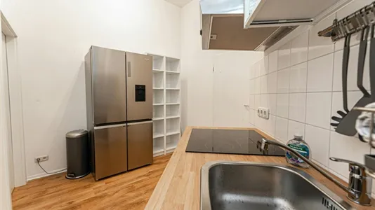 Rooms in Berlin Mitte - photo 8