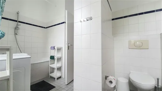 Rooms in Berlin Mitte - photo 10