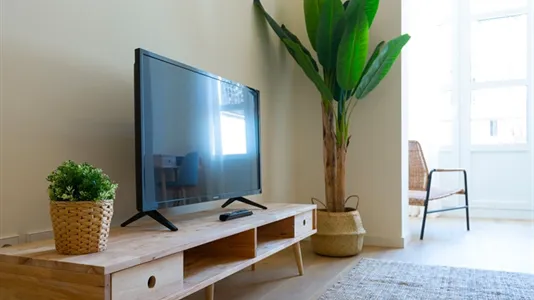 Apartments in Barcelona Eixample - photo 5