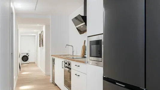 Rooms in Adaro - photo 9