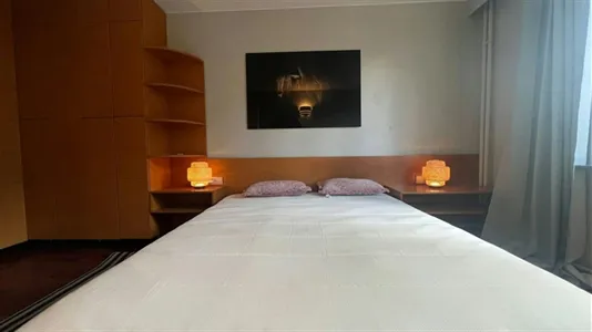 Rooms in Brussels Sint-Joost-ten-Node - photo 1