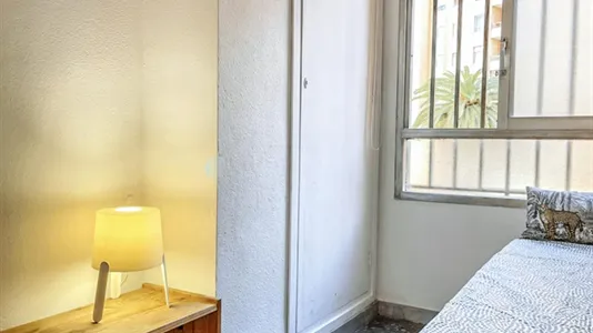 Rooms in Valencia La Zaidía - photo 9