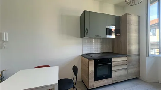 Apartments in Milano Zona 8 - Fiera, Gallaratese, Quarto Oggiaro - photo 2