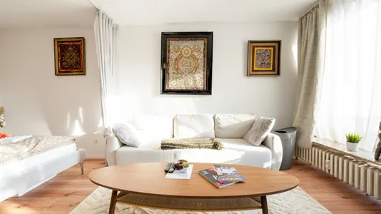 Apartments in Krefeld - photo 2