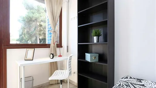 Rooms in Roma Municipio XIV – Monte Mario - photo 3