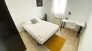 Room for rent, Madrid Ciudad Lineal, Madrid, Calle del Poeta Blas de Otero