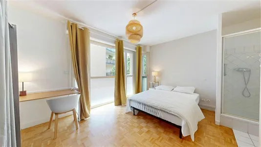 Rooms in Lyon - photo 4