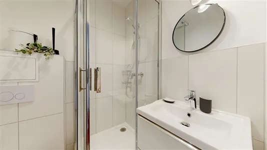 Rooms in Marseille 4ème arrondissement - photo 3