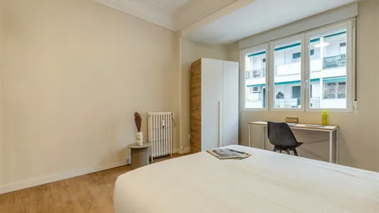 Rooms in Madrid Salamanca - photo 4