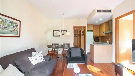 Apartments in Barcelona Eixample - photo 2