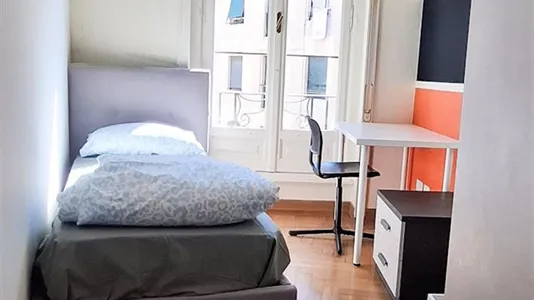 Rooms in Genoa - photo 1