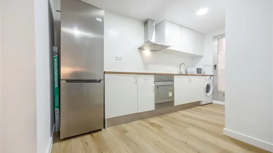 Rooms in Valencia Algirós - photo 10