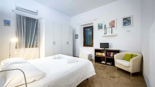 Apartments in Florence - photo 2