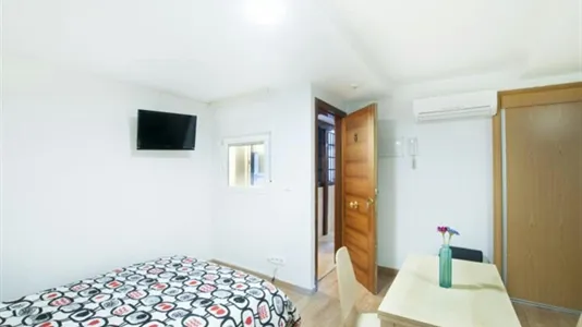Apartments in Madrid Centro - photo 5