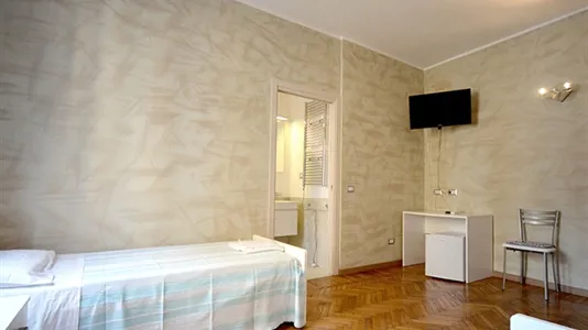 Rooms in Milano Zona 5 - Vigentino, Chiaravalle, Gratosoglio - photo 3