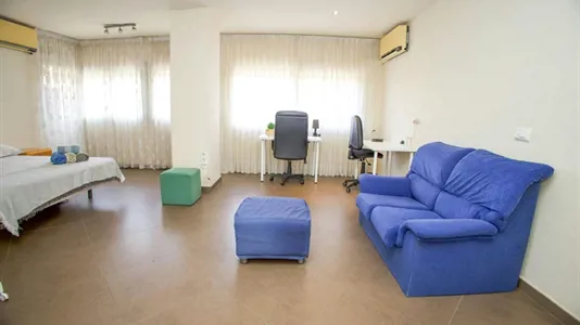 Rooms in Valencia Campanar - photo 3