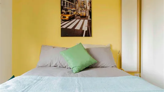 Rooms in Roma Municipio IX – EUR - photo 5