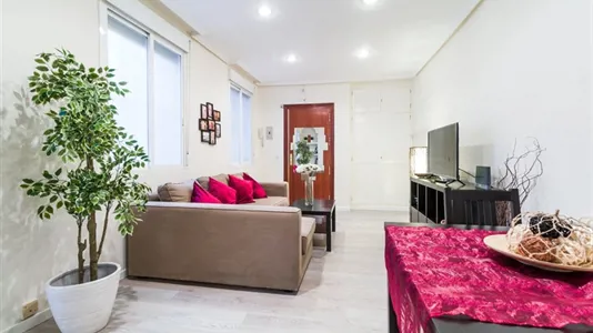 Apartments in Madrid Centro - photo 2