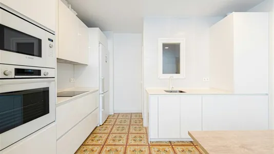 Rooms in Madrid Chamberí - photo 9