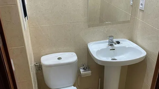 Rooms in Barcelona Sant Martí - photo 8