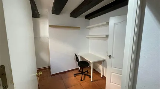 Rooms in Bami - photo 2