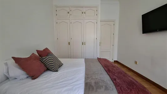Rooms in Madrid Centro - photo 3