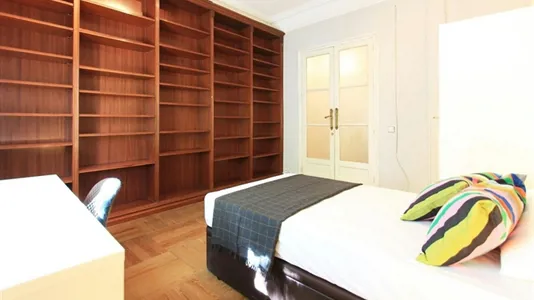 Rooms in Madrid Centro - photo 3