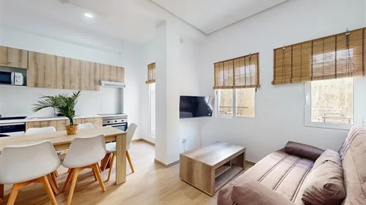 Rooms in Valencia Extramurs - photo 10