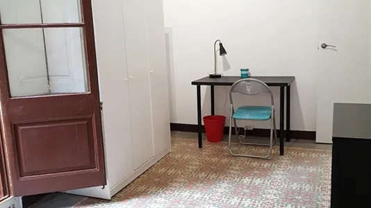 Rooms in Barcelona Eixample - photo 2