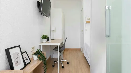 Rooms in Madrid Centro - photo 4
