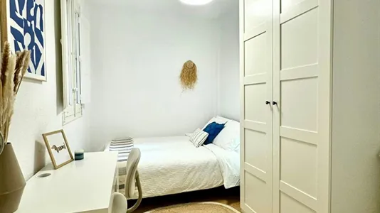Rooms in Madrid Chamberí - photo 3