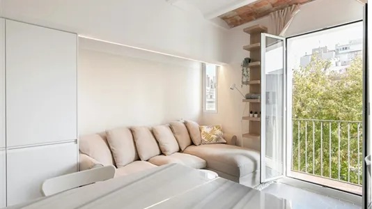 Apartments in Barcelona Sants-Montjuïc - photo 9