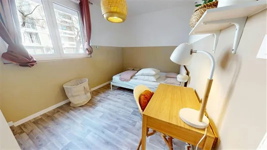 Rooms in Lyon - photo 4