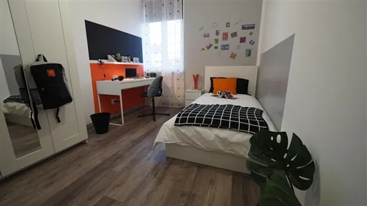 Rooms in Turin - photo 2