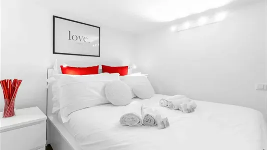 Apartments in Milano Zona 6 - Barona, Lorenteggio - photo 9