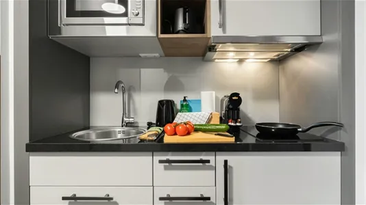 Apartments in Location is not specified - photo 6