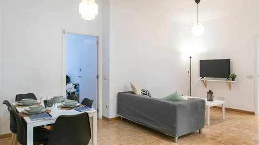 Rooms in Madrid Chamberí - photo 4