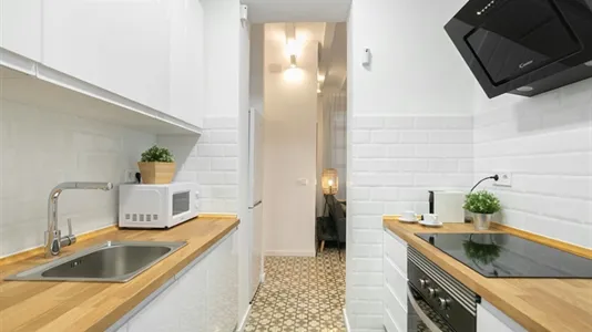 Apartments in Barcelona Ciutat Vella - photo 9