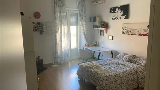 Rooms in Roma Municipio II – Parioli/Nomentano - photo 4