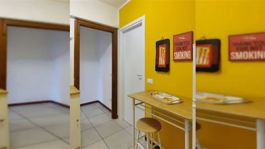 Rooms in Milano Zona 8 - Fiera, Gallaratese, Quarto Oggiaro - photo 8