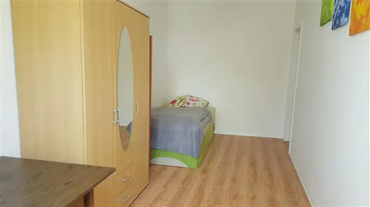 Rooms in Berlin Friedrichshain-Kreuzberg - photo 3