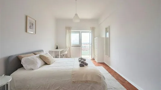 Rooms in Almada - photo 5
